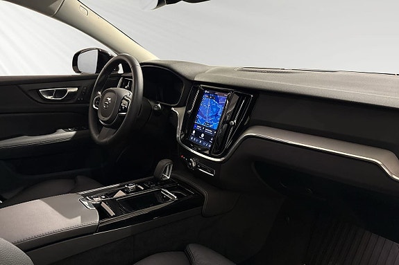 Volvo V60 10 of 16