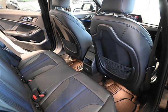 BMW 118i 13 of 22