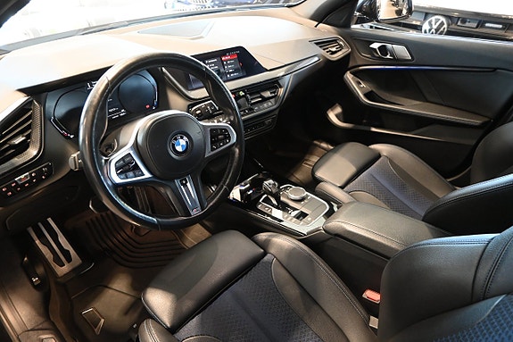 BMW 118i 7 of 22