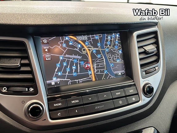 Hyundai Tucson 11 of 14