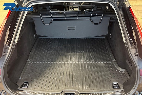 Volvo V90 Cross Country 13 of 21