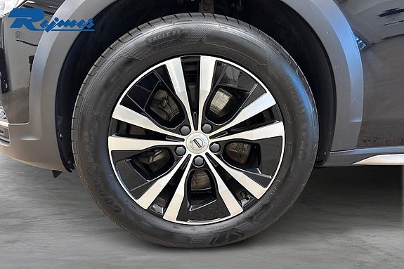 Volvo V90 Cross Country 9 of 21