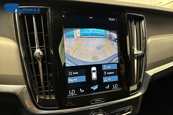 Volvo V90 Cross Country 14 of 21