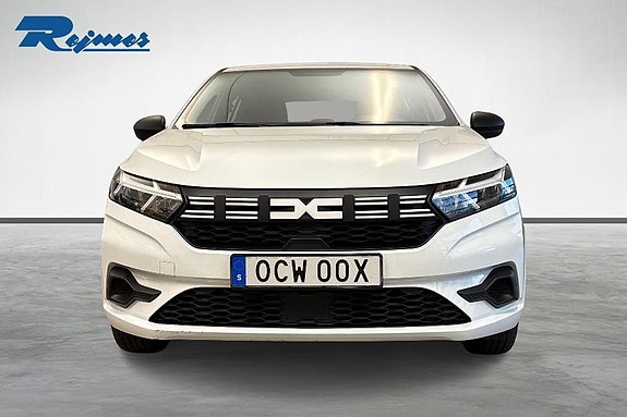 Dacia Sandero 4 of 17