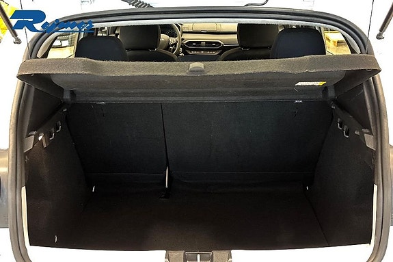 Dacia Sandero 13 of 17