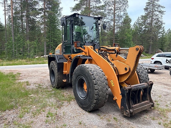 Hjullastare Case 621E 3 of 5