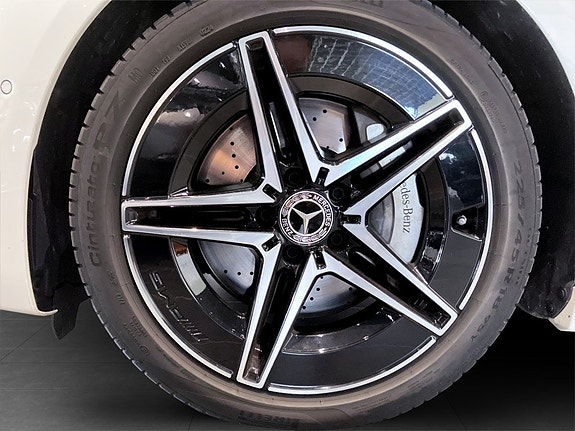 Mercedes-Benz C300 14 of 15