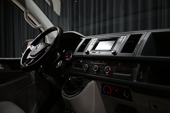 Volkswagen Transporter 29 of 30