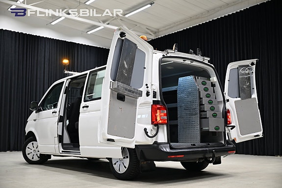 Volkswagen Transporter 8 of 30