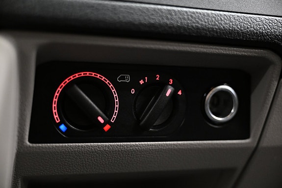 Volkswagen Transporter 30 of 30