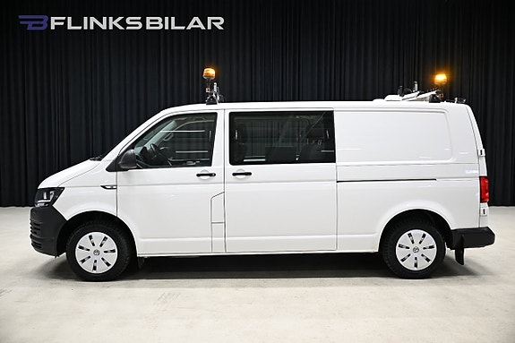 Volkswagen Transporter 2 of 30