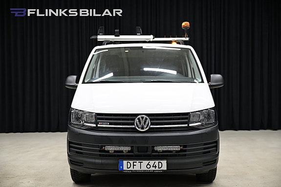 Volkswagen Transporter 17 of 30