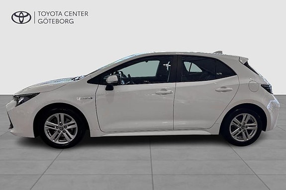 Toyota Corolla 5 of 12
