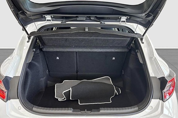 Toyota Corolla 12 of 12