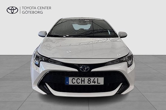 Toyota Corolla 7 of 12