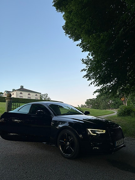 Audi A5 3 of 15