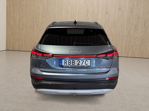 Audi Q4 e-tron 12 of 12