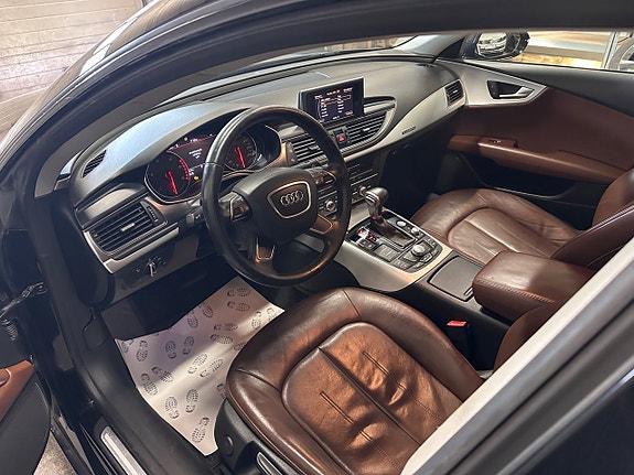 Audi A7 8 of 19