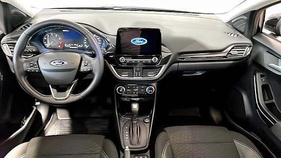 Ford Puma 4 of 5