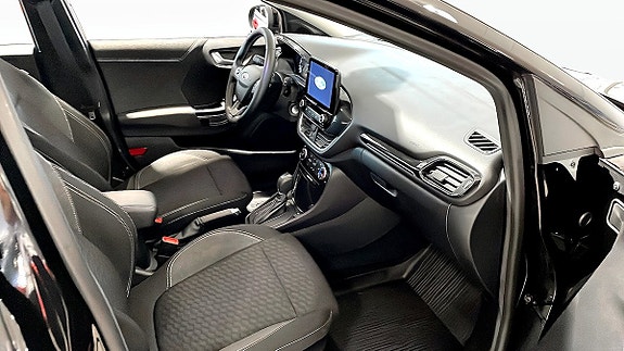 Ford Puma 3 of 5