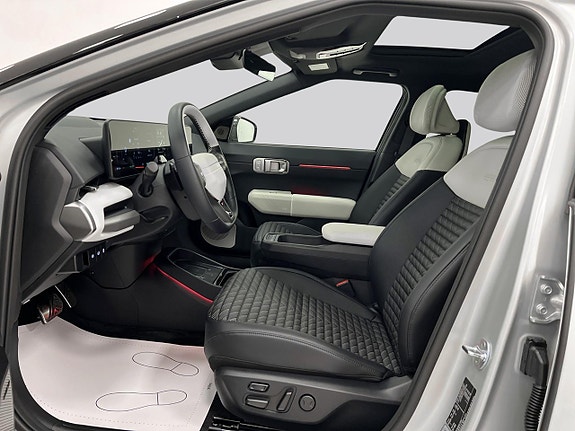 Kia EV4 8 of 26