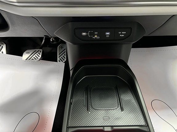 Kia EV4 19 of 26