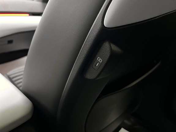 Kia EV4 18 of 26