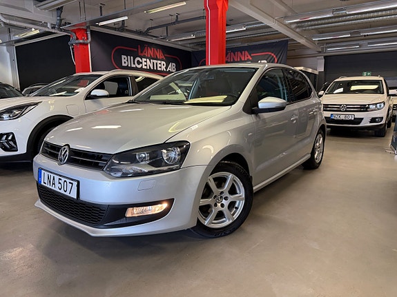 Volkswagen Polo 2 of 21