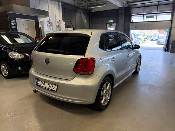 Volkswagen Polo 5 of 21