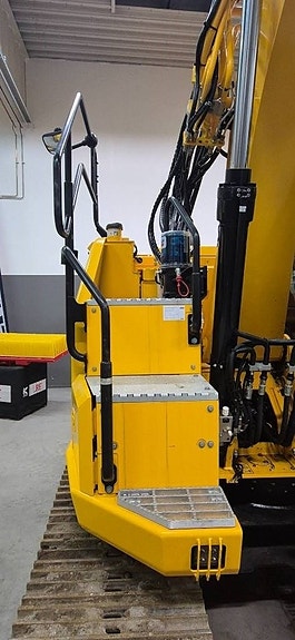 JCB 145XR 4 of 5