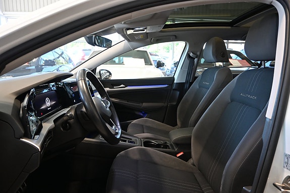 Volkswagen Golf Alltrack 8 of 28