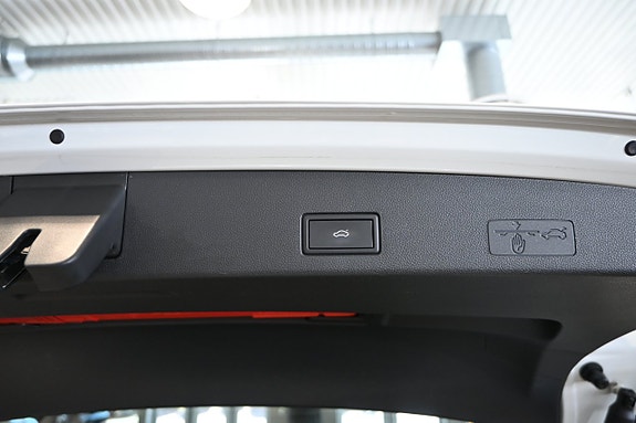Volkswagen Golf Alltrack 15 of 28