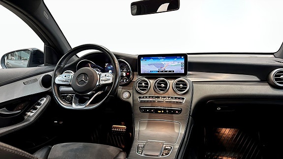 Mercedes-Benz GLC220 d 10 of 18