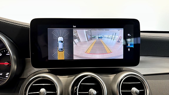 Mercedes-Benz GLC220 d 18 of 18