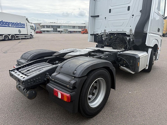 Mercedes-Benz ACTROS 1851  Dragbil 4x2 4 of 11