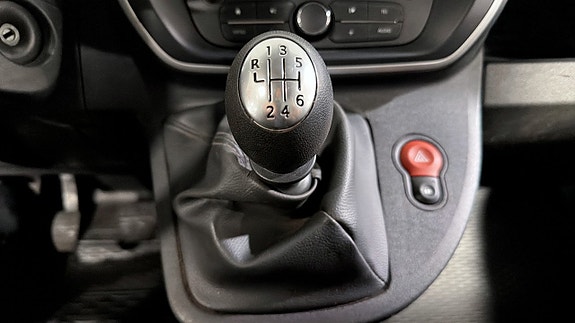 Renault Kangoo 12 of 12