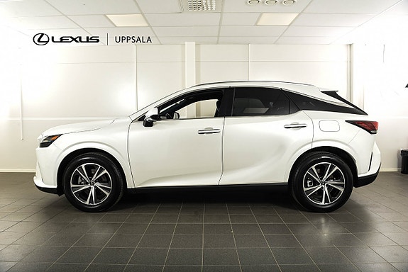Lexus RX350h 2 of 5