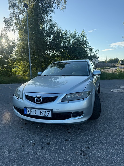 Mazda 6 2 of 5