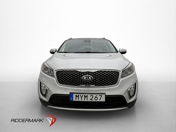 Kia Sorento 2 of 5