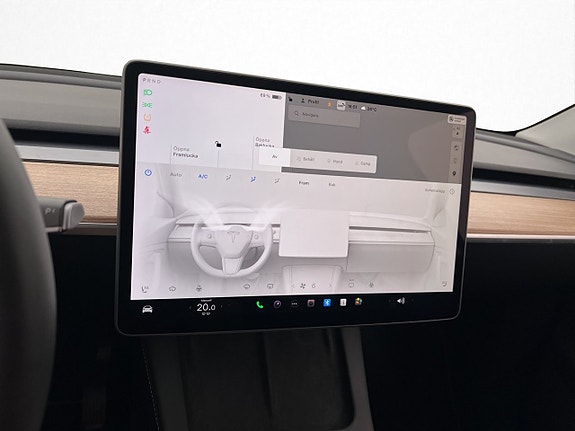 Tesla Model Y 29 of 30
