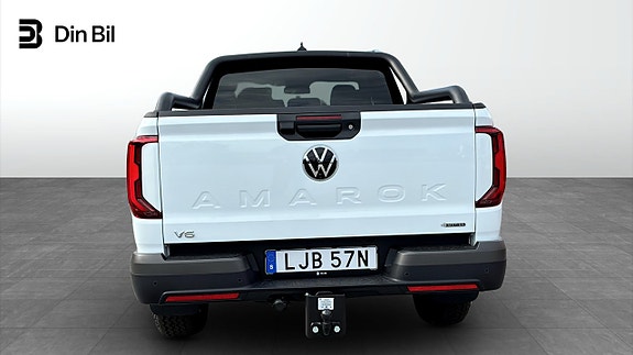 Volkswagen Amarok 5 of 5