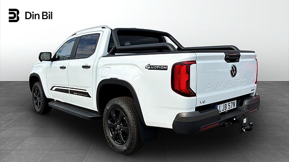 Volkswagen Amarok 3 of 5