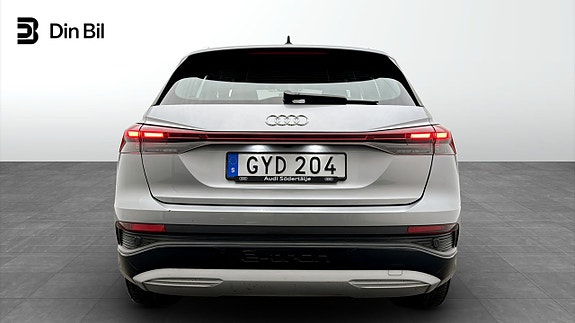 Audi Q4 e-tron 5 of 5