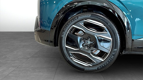 Peugeot 3008 9 of 12