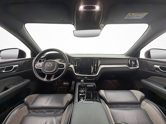 Volvo V60 14 of 30