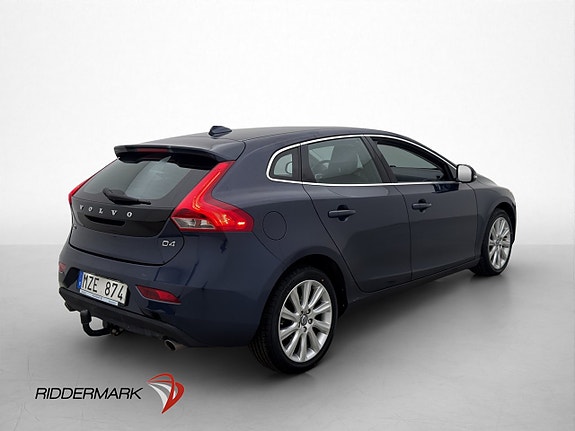 Volvo V40 9 of 24