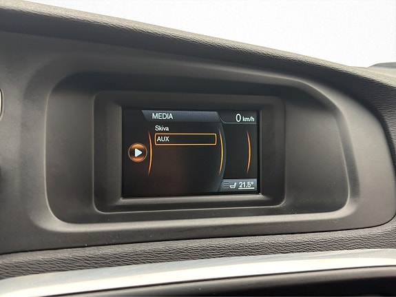 Volvo V40 23 of 24