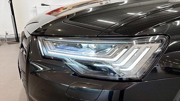 Audi S6 11 of 16