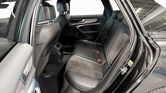 Audi S6 5 of 5