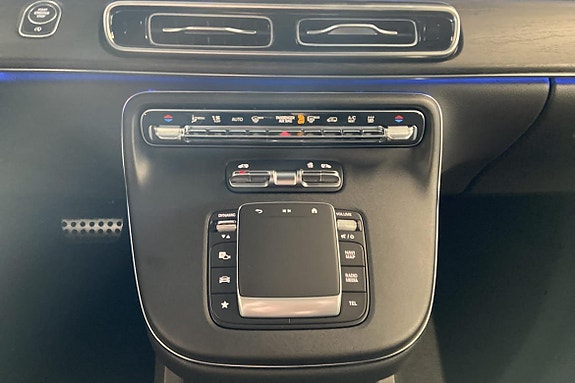 Mercedes-Benz Vito 108 12 of 16